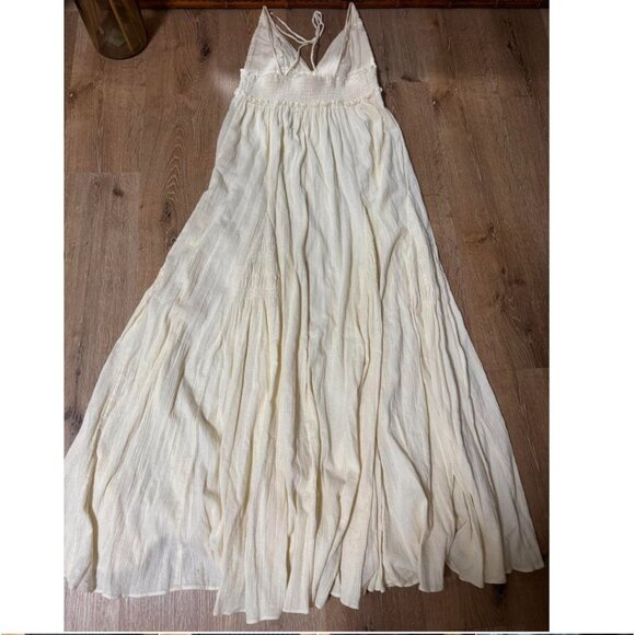 Free People Heat Haze White Cream Smocked‎ Linen Cotton Maxi Dress Size Medium - Picture 5 of 8